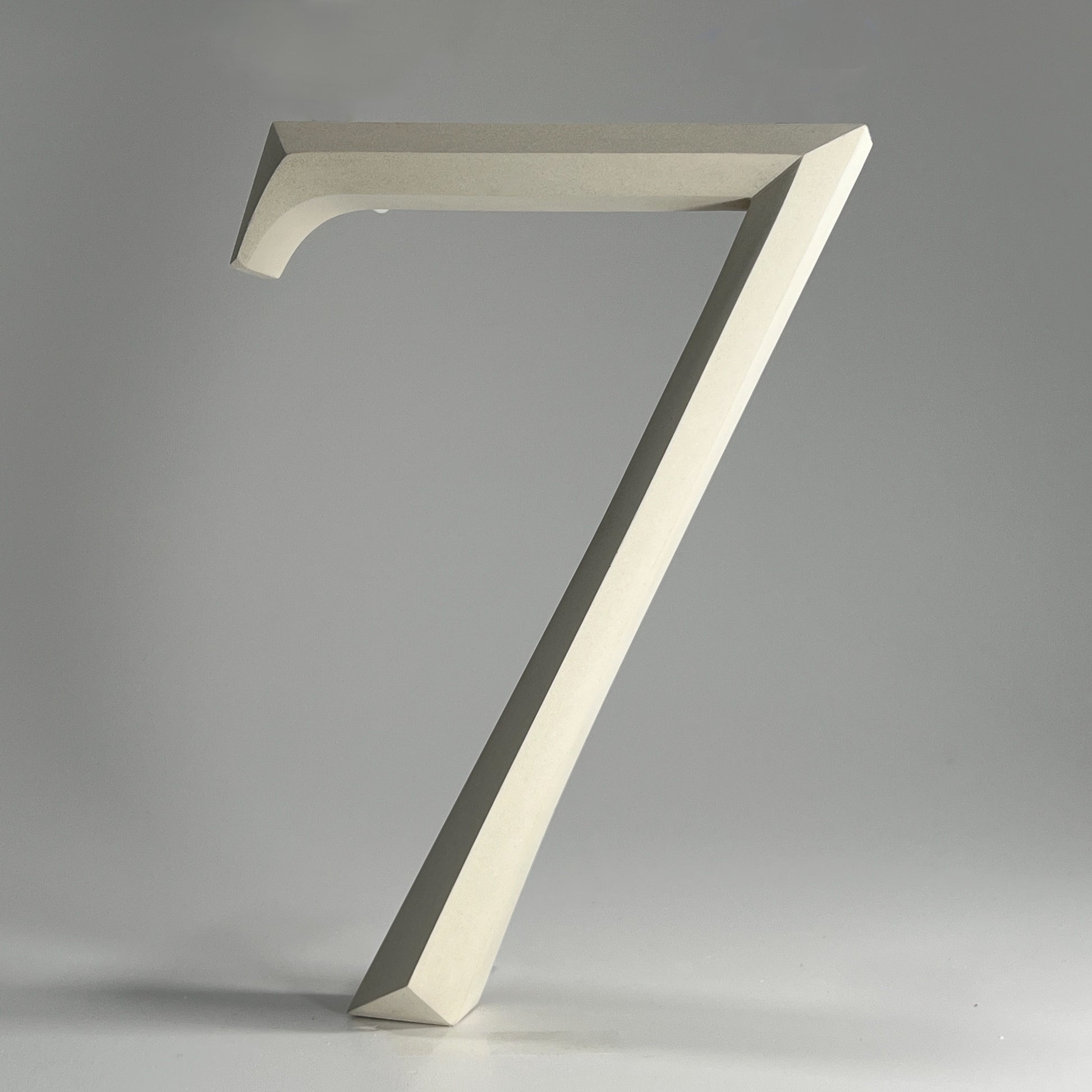 Floating prismatic house number ‘7’, crafted in an elegant design, perfect for modern homes and house signs.